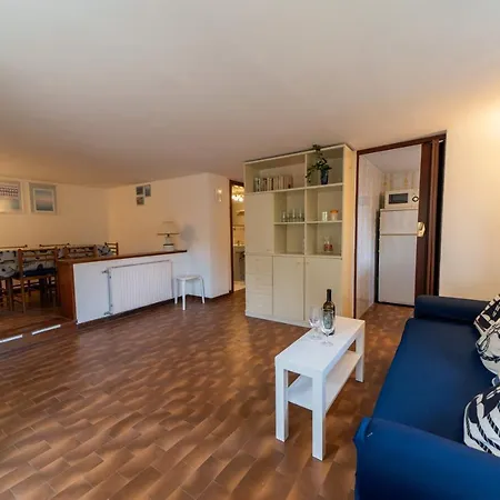Apartment I Pini *