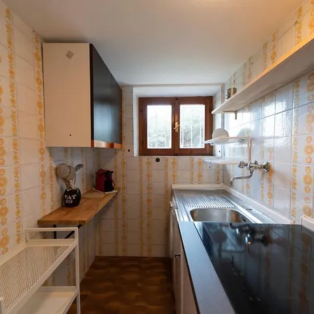 I Pini Apartment *
