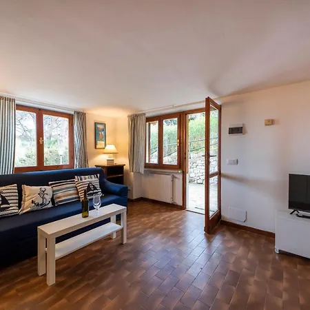 I Pini Apartment Portoferraio